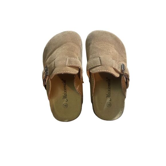 Faux suede slip on - Picture 1 of 6
